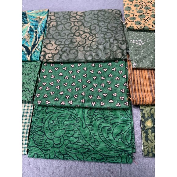 Set of 10 Green & Gold Quilting Fabric Squares With Patterns - Picture 3 of 7
